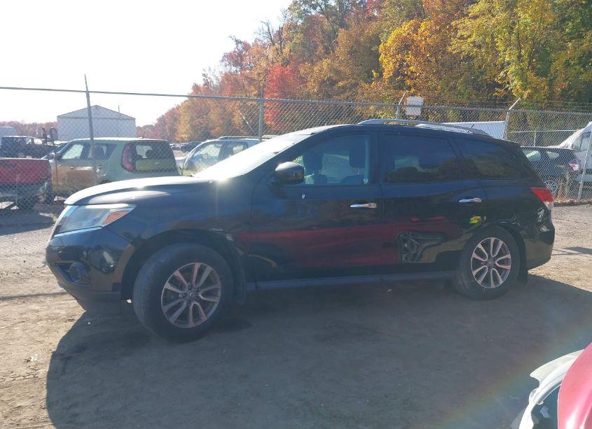 Photo 14 of 2014 Nissan Pathfinder SV (VIN 5N1AR2MN3EC695068)