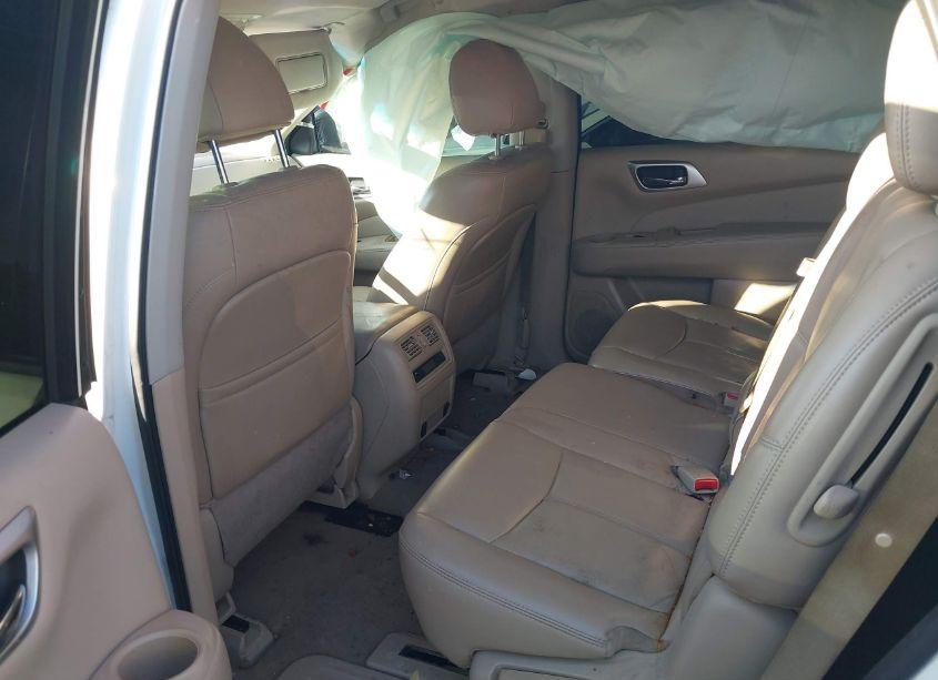 Photo 8 of 2014 Nissan Pathfinder SL (VIN 5N1AR2MN3EC703394)
