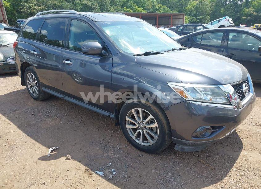 2014 Nissan Pathfinder SV (VIN 5N1AR2MN3EC723841) main photo