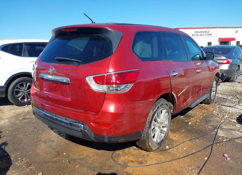 Photo 4 of 2015 Nissan Pathfinder S (VIN 5N1AR2MN3FC600834)