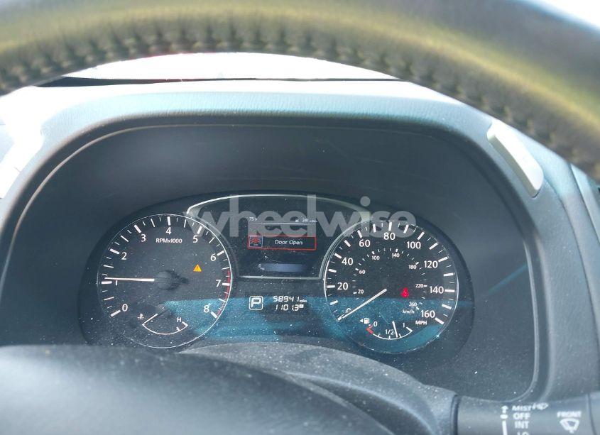 Photo 7 of 2015 Nissan Pathfinder SL (VIN 5N1AR2MN3FC613261)