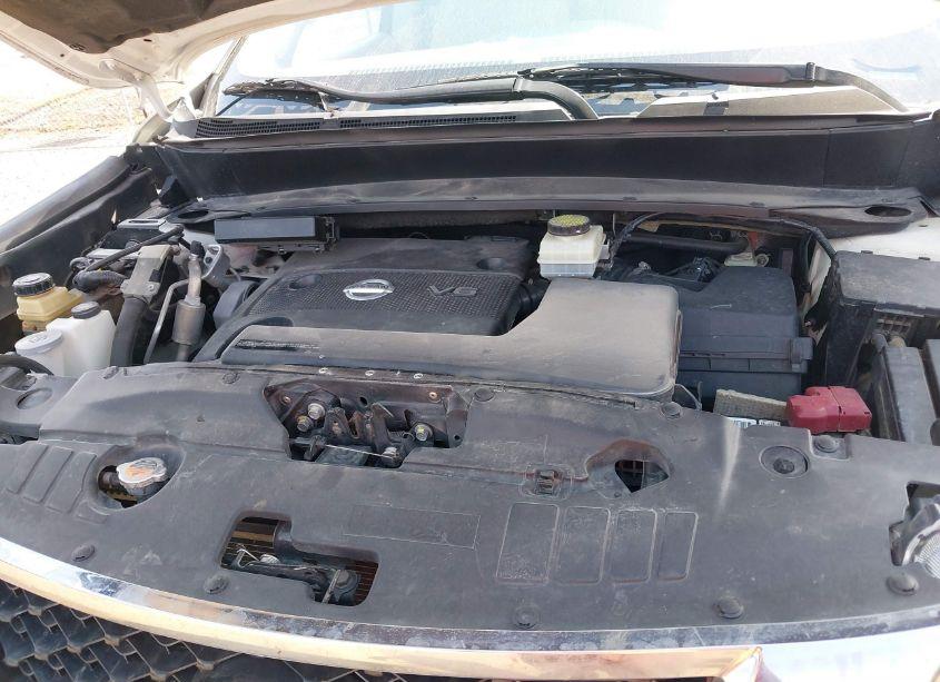 Photo 10 of 2015 Nissan Pathfinder PLATINUM/S/SL/SV (VIN 5N1AR2MN3FC635664)