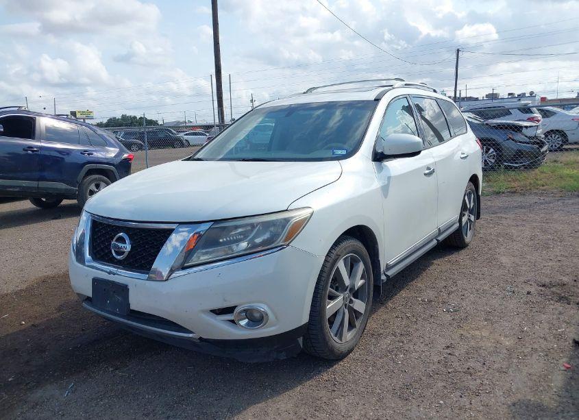 Photo 2 of 2015 Nissan Pathfinder PLATINUM/S/SL/SV (VIN 5N1AR2MN3FC635664)