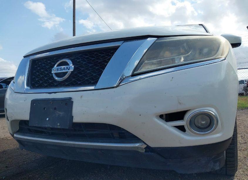 Photo 6 of 2015 Nissan Pathfinder PLATINUM/S/SL/SV (VIN 5N1AR2MN3FC635664)