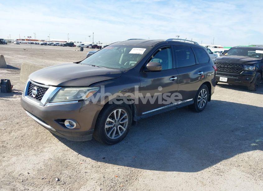 Photo 14 of 2015 Nissan Pathfinder SL (VIN 5N1AR2MN3FC673704)