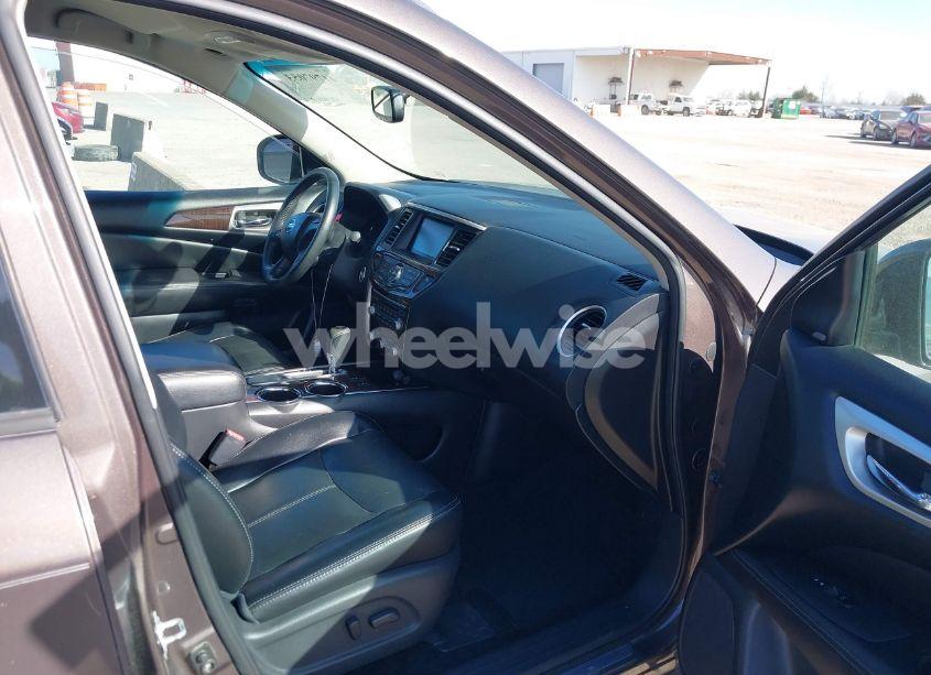 Photo 5 of 2015 Nissan Pathfinder SL (VIN 5N1AR2MN3FC673704)
