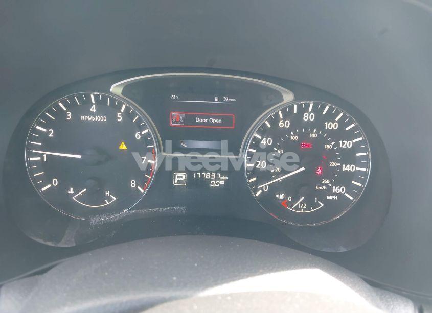 Photo 7 of 2015 Nissan Pathfinder SL (VIN 5N1AR2MN3FC673704)