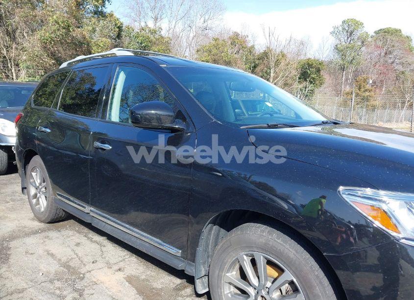 Photo 13 of 2015 Nissan Pathfinder SL (VIN 5N1AR2MN3FC684220)