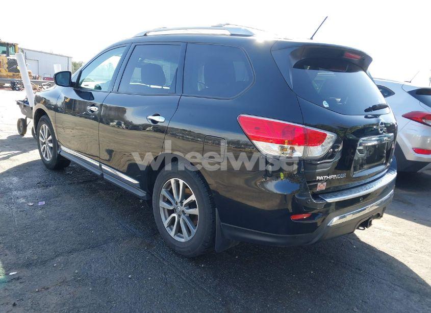 Photo 3 of 2015 Nissan Pathfinder SL (VIN 5N1AR2MN3FC684220)