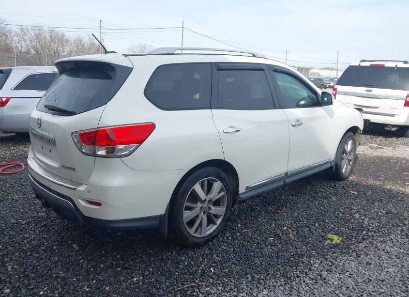Photo 4 of 2015 Nissan Pathfinder PLATINUM (VIN 5N1AR2MN3FC704319)