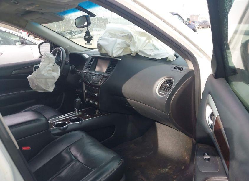 Photo 5 of 2015 Nissan Pathfinder PLATINUM (VIN 5N1AR2MN3FC704319)