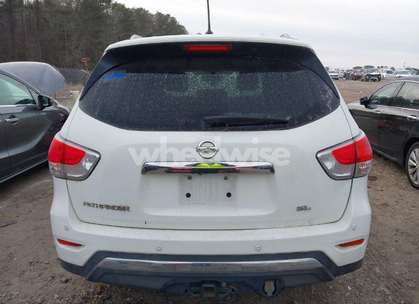 Photo 16 of 2015 Nissan Pathfinder SL (VIN 5N1AR2MN3FC704904)