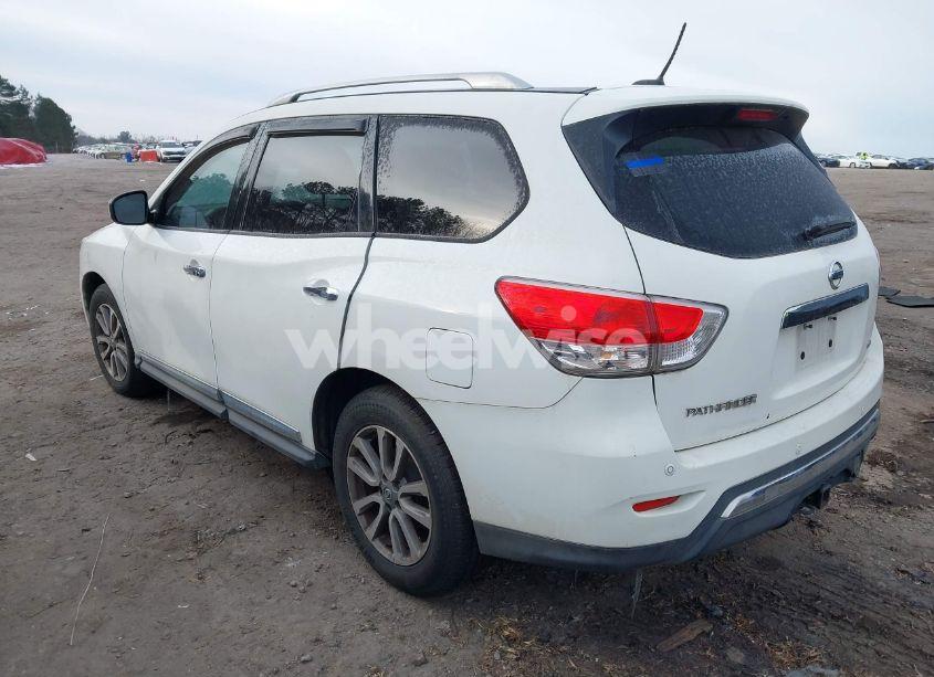 Photo 3 of 2015 Nissan Pathfinder SL (VIN 5N1AR2MN3FC704904)
