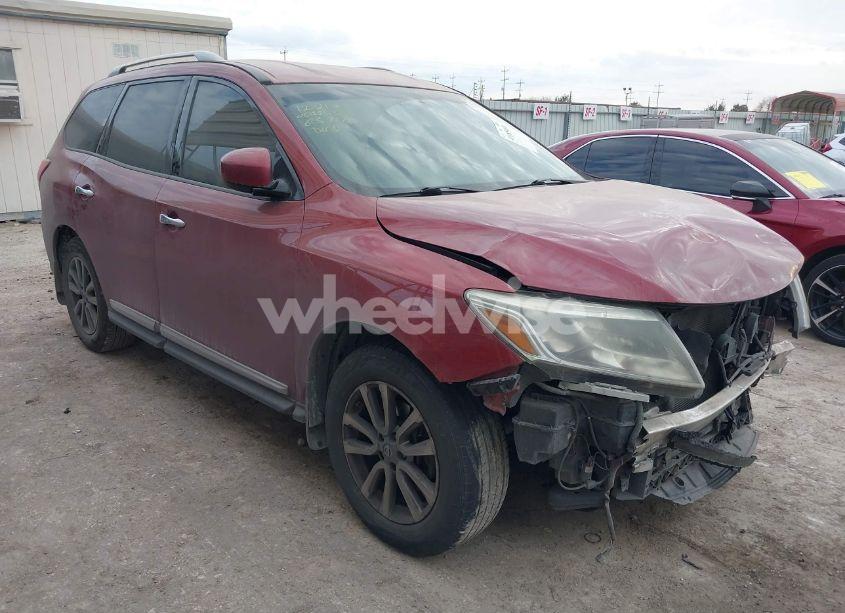 2016 Nissan Pathfinder SL (VIN 5N1AR2MN3GC615710) main photo