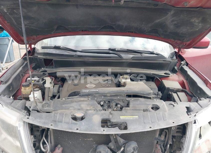 Photo 10 of 2016 Nissan Pathfinder SL (VIN 5N1AR2MN3GC615710)