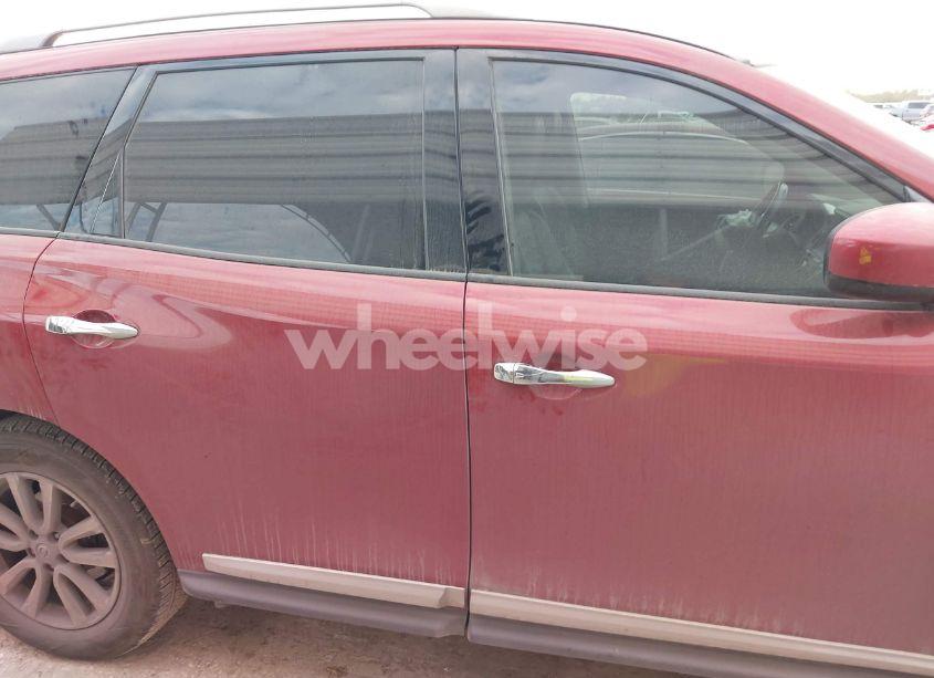 Photo 13 of 2016 Nissan Pathfinder SL (VIN 5N1AR2MN3GC615710)