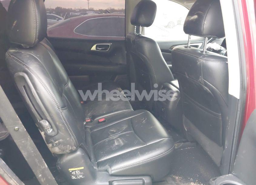 Photo 8 of 2016 Nissan Pathfinder SL (VIN 5N1AR2MN3GC615710)