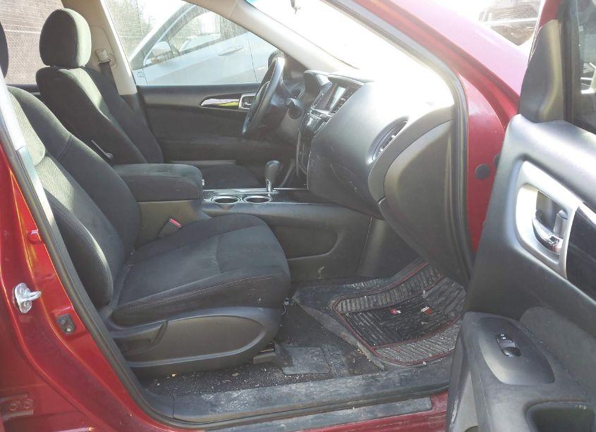 Photo 5 of 2016 Nissan Pathfinder PLATINUM/S/SL/SV (VIN 5N1AR2MN3GC639828)