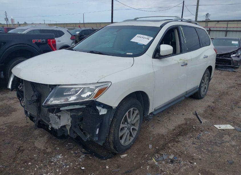 Photo 2 of 2013 Nissan Pathfinder SL (VIN 5N1AR2MN4DC612584)