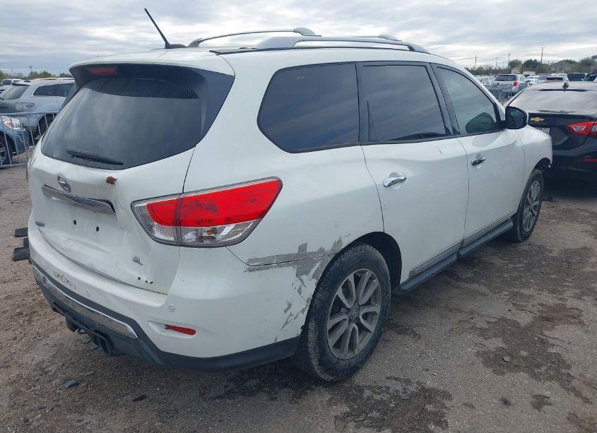 Photo 4 of 2013 Nissan Pathfinder SL (VIN 5N1AR2MN4DC612584)