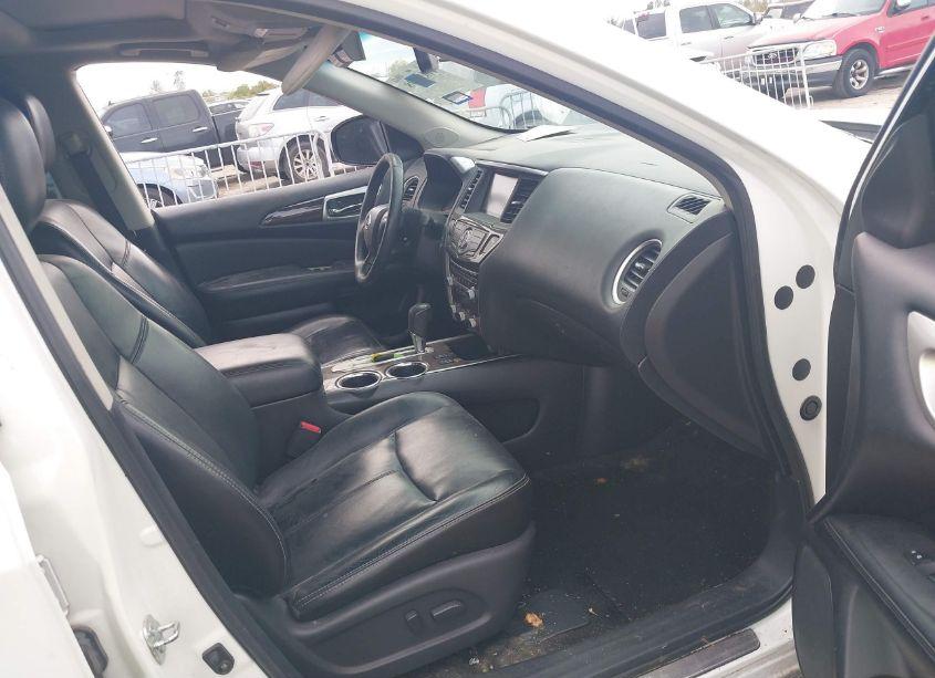 Photo 5 of 2013 Nissan Pathfinder SL (VIN 5N1AR2MN4DC612584)