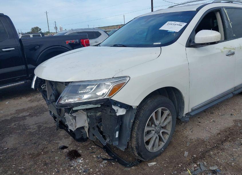 Photo 6 of 2013 Nissan Pathfinder SL (VIN 5N1AR2MN4DC612584)