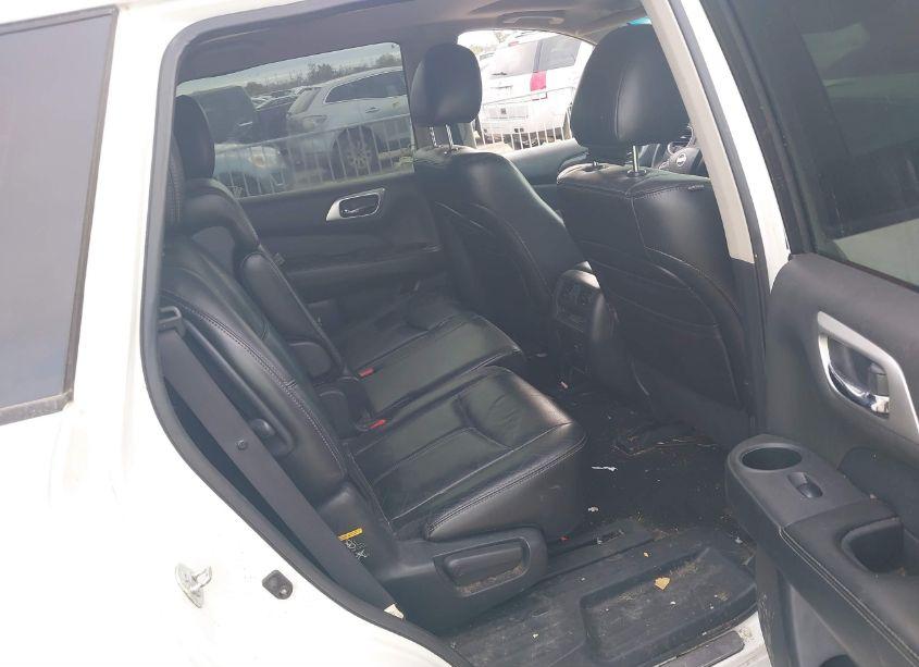 Photo 8 of 2013 Nissan Pathfinder SL (VIN 5N1AR2MN4DC612584)