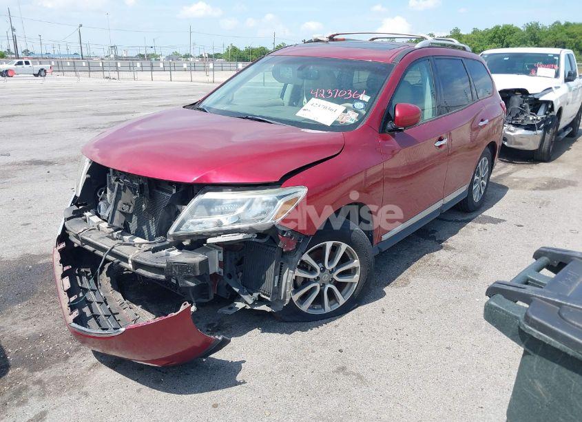 Photo 2 of 2013 Nissan Pathfinder SL (VIN 5N1AR2MN4DC613024)