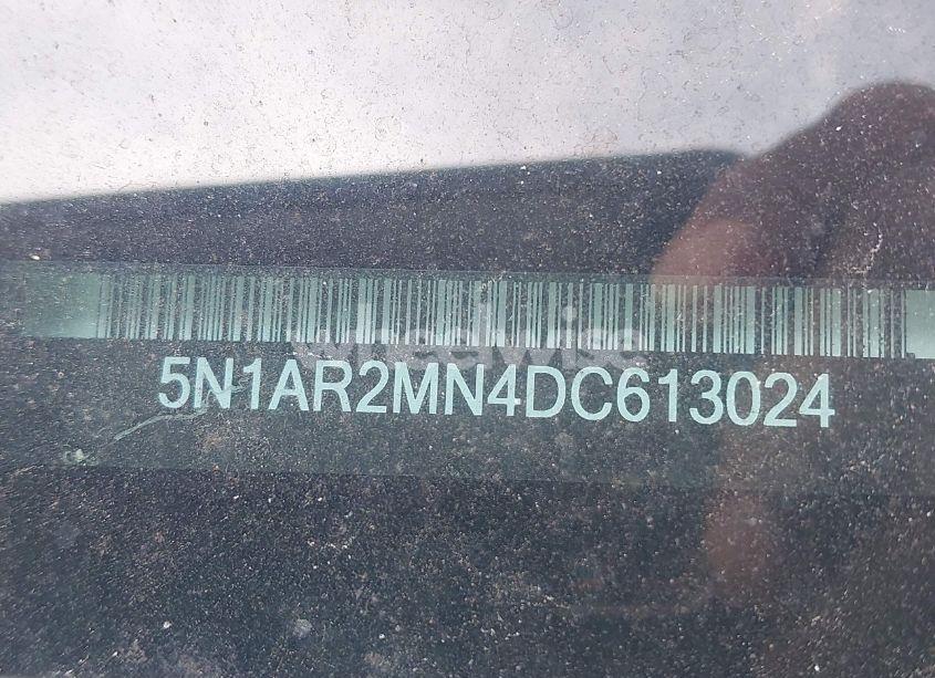 Photo 9 of 2013 Nissan Pathfinder SL (VIN 5N1AR2MN4DC613024)