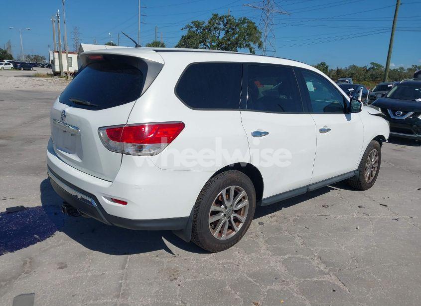 Photo 4 of 2013 Nissan Pathfinder S (VIN 5N1AR2MN4DC642202)