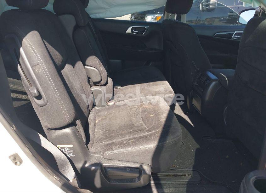 Photo 8 of 2013 Nissan Pathfinder S (VIN 5N1AR2MN4DC642202)