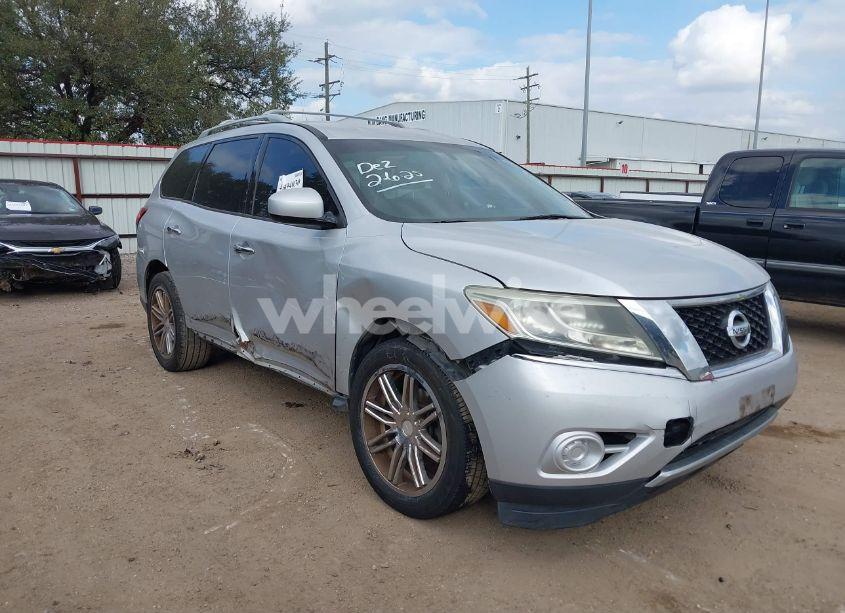 2013 Nissan Pathfinder SV (VIN 5N1AR2MN4DC662997) main photo