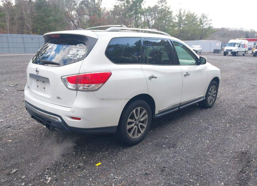 Photo 4 of 2013 Nissan Pathfinder SL (VIN 5N1AR2MN4DC663552)