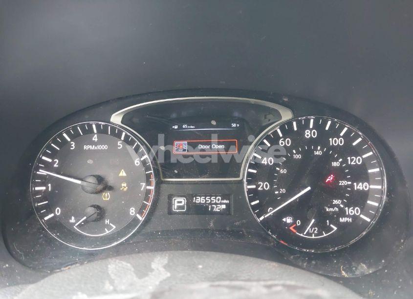 Photo 7 of 2013 Nissan Pathfinder SL (VIN 5N1AR2MN4DC675801)