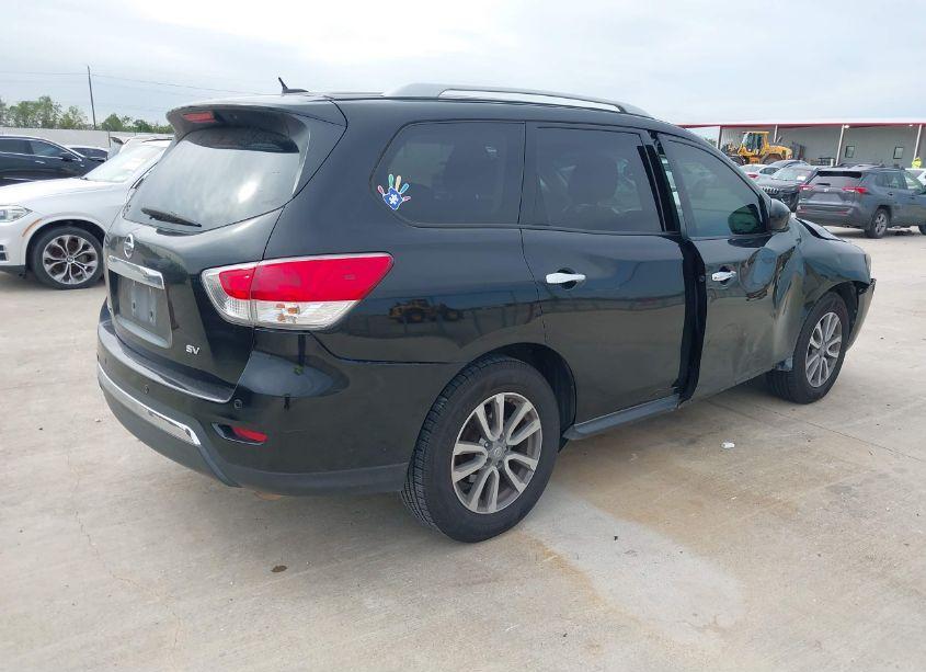 Photo 4 of 2014 Nissan Pathfinder SV (VIN 5N1AR2MN4EC624798)