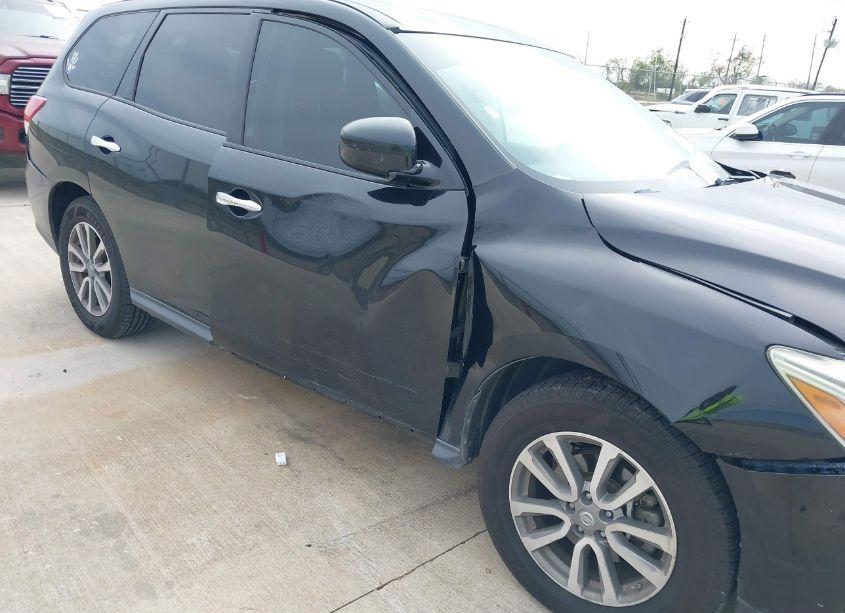 Photo 6 of 2014 Nissan Pathfinder SV (VIN 5N1AR2MN4EC624798)