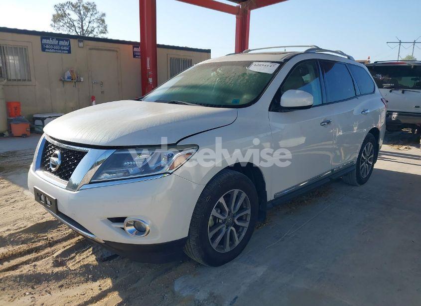 Photo 2 of 2014 Nissan Pathfinder SL (VIN 5N1AR2MN4EC626860)