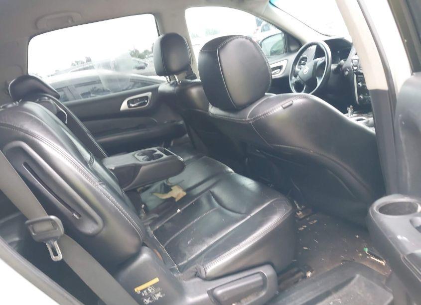 Photo 8 of 2014 Nissan Pathfinder SL (VIN 5N1AR2MN4EC646123)