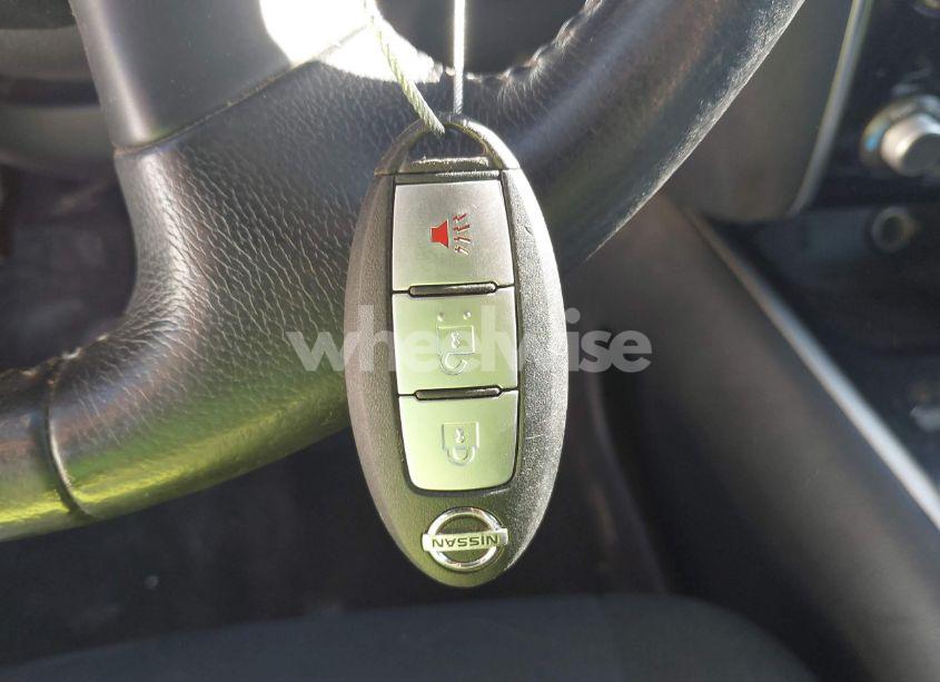 Photo 11 of 2014 Nissan Pathfinder SV (VIN 5N1AR2MN4EC654030)