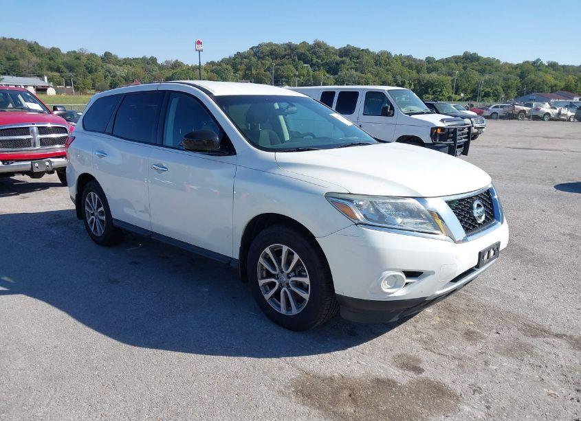 2014 Nissan Pathfinder S (VIN 5N1AR2MN4EC700293) main photo