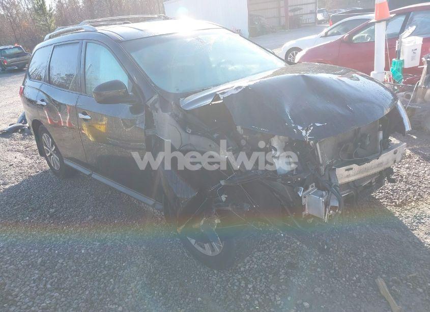 2014 Nissan Pathfinder SV (VIN 5N1AR2MN4EC704490) main photo