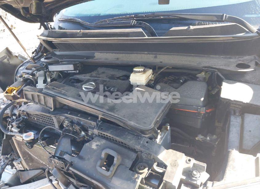 Photo 10 of 2014 Nissan Pathfinder SV (VIN 5N1AR2MN4EC704490)