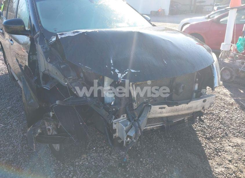 Photo 6 of 2014 Nissan Pathfinder SV (VIN 5N1AR2MN4EC704490)