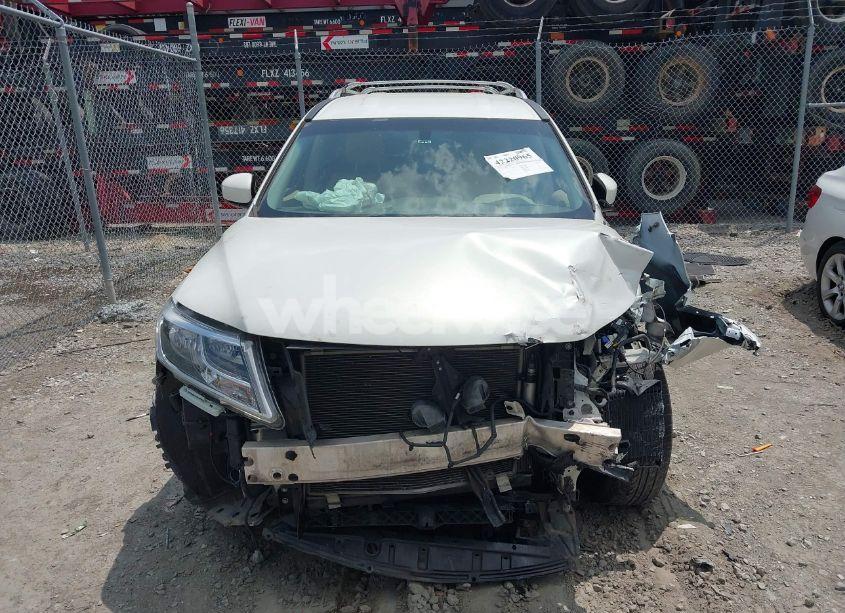 Photo 12 of 2014 Nissan Pathfinder SL (VIN 5N1AR2MN4EC731012)