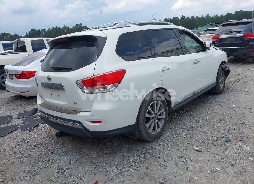 Photo 4 of 2014 Nissan Pathfinder SL (VIN 5N1AR2MN4EC731012)