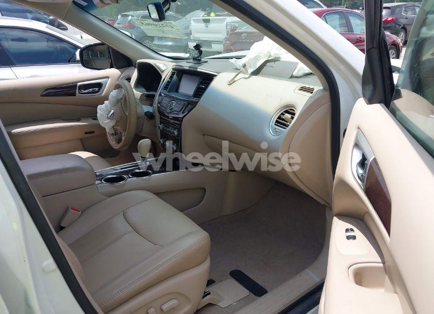 Photo 5 of 2014 Nissan Pathfinder SL (VIN 5N1AR2MN4EC731012)