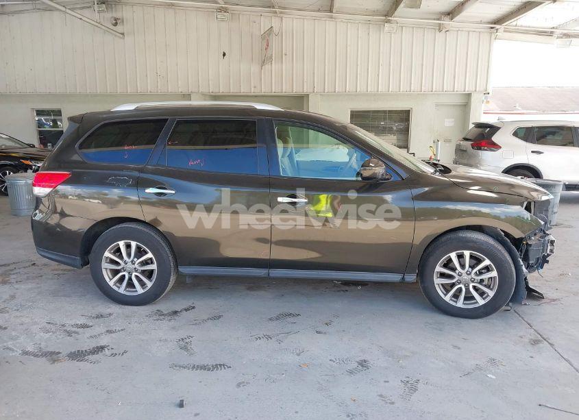 Photo 14 of 2015 Nissan Pathfinder PLATINUM/S/SL/SV (VIN 5N1AR2MN4FC617934)