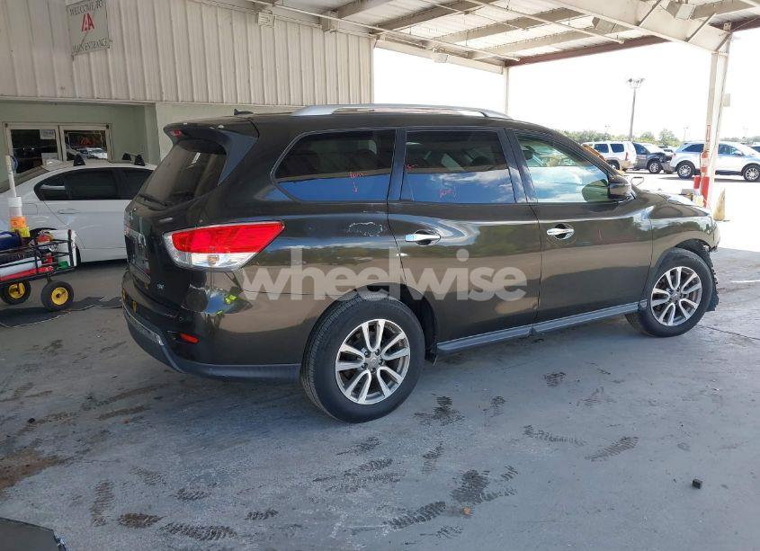 Photo 4 of 2015 Nissan Pathfinder PLATINUM/S/SL/SV (VIN 5N1AR2MN4FC617934)