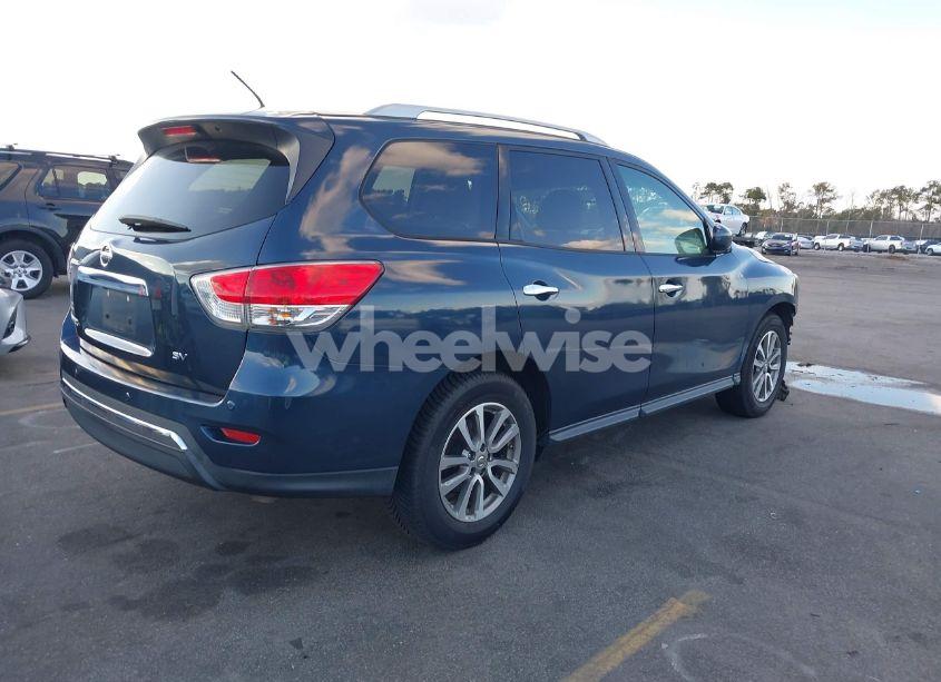 Photo 4 of 2015 Nissan Pathfinder PLATINUM/S/SL/SV (VIN 5N1AR2MN4FC625631)