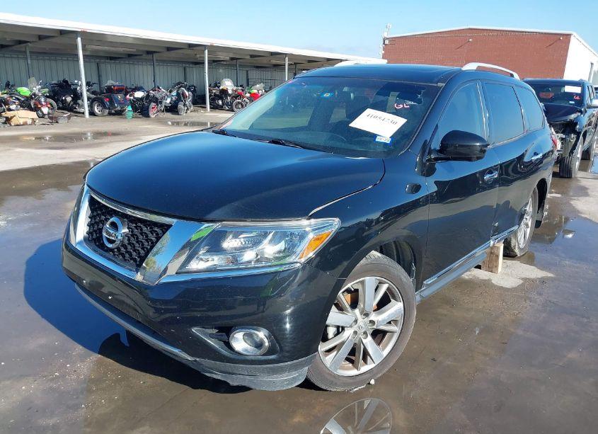 Photo 2 of 2015 Nissan Pathfinder PLATINUM (VIN 5N1AR2MN4FC658080)